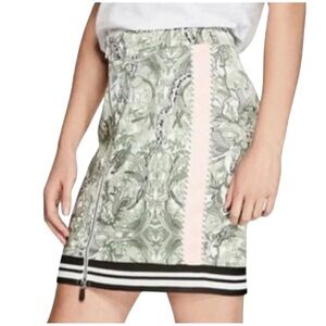 Guess Jungle and Snakes Zipper Skirt